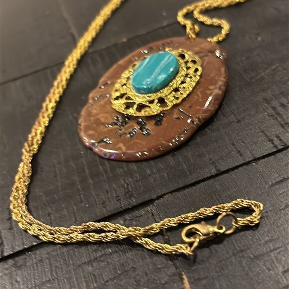Acrylic Southwestern Western Boho Turquoise Long Chain Necklace​ - Picture 3 of 7